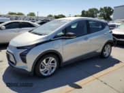 ✅ 2022 Chevrolet Bolt EV 1LT • VIN: 1G1FW6S03N4101003 • Lot: 56212214. Wystawiony na Copart z przebiegiem 139 698 mil. Bezpłatny archiwum sprzedaży aukcyjnych z USA i szczegółowy raport historii pojazdu na DreamBid. Zdjęcie 1.