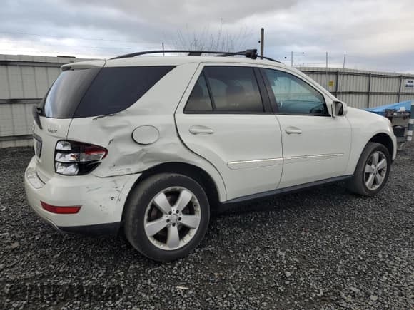 ✅ 2009 Mercedes-Benz M 350 • VIN: 4JGBB86E49A530754 • Lot: 92002965. Wystawiony na Copart z przebiegiem 175 368 mil. Bezpłatny archiwum sprzedaży aukcyjnych z USA i szczegółowy raport historii pojazdu na DreamBid. Zdjęcie 3.