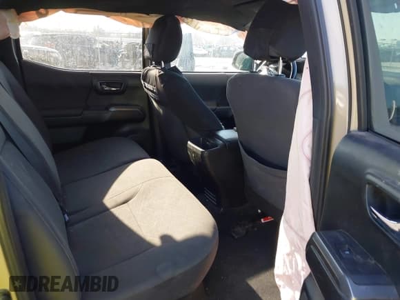 ✅ 2017 Toyota Tacoma SR5 • VIN: 3TMCZ5AN2HM095163 • Lot: 41010703. Listed on IAAI with 149,262 mi. Free auction sales archive from the USA and detailed vehicle history report at DreamBid. Image 8.