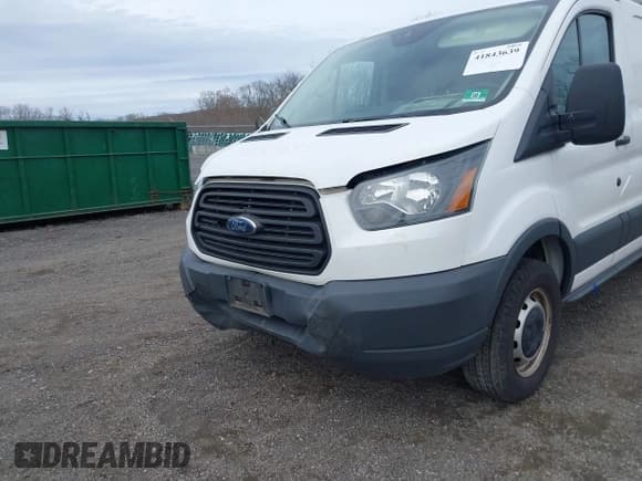 ✅ 2016 Ford Transit • VIN: 1FTBW2YM1GKA20900 • Lot: 41843639. Listed on IAAI with 208,148 mi. Free auction sales archive from the USA and detailed vehicle history report at DreamBid. Image 17.