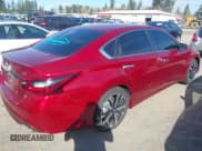 ✅ 2018 Nissan Altima SR • VIN: 1N4AL3AP5JC273837 • Lot: 43411922. Wystawiony na IAAI z przebiegiem 103 625 mil. Bezpłatny archiwum sprzedaży aukcyjnych z USA i szczegółowy raport historii pojazdu na DreamBid. Zdjęcie 4.