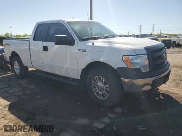 ✅ 2014 Ford F-150 XL • VIN: 1FTEX1EM3EFB17773 • Лот: 57114515. Опубликован ранее на Copart с пробегом 236 223 миль. Бесплатный доступ к архиву аукционных продаж из США и подробный отчёт об истории автомобиля на DreamBid. Изображение 4.