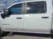 2021 Chevrolet Silverado 2500HD Work Truck с VIN 1GC1WLE77MF135294, выставлен на аукционе IAAI как лот 41389637 с пробегом 151 069 миль миль и . История ставок и продаж доступна на DreamBid. Изображение 14.