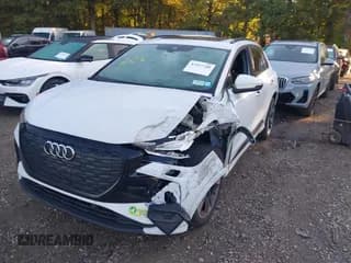 ✅ 2023 Audi Q4 e-tron Prestige • VIN: WA1M2BFZXPP062062 • Лот: 43327780. Опубликован ранее на IAAI с пробегом 17 275 миль. Бесплатный доступ к архиву аукционных продаж из США и подробный отчёт об истории автомобиля на DreamBid. Изображение 6.