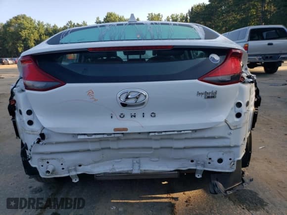 ✅ 2020 Hyundai Ioniq Blue • VIN: KMHC65LC1LU235899 • Lot: 66955164. Wystawiony na Copart z przebiegiem 82 475 mil. Bezpłatny archiwum sprzedaży aukcyjnych z USA i szczegółowy raport historii pojazdu na DreamBid. Zdjęcie 6.