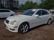 ✅ 2005 Mercedes-Benz C 230 Kompressor • VIN: WDBRF40J95F664371 • Lot: 42423721. Wystawiony na IAAI z przebiegiem 173 536 mil. Bezpłatny archiwum sprzedaży aukcyjnych z USA i szczegółowy raport historii pojazdu na DreamBid. Zdjęcie 2.