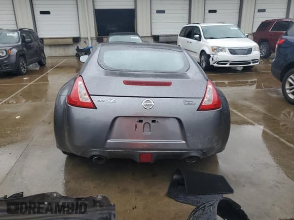 ✅ 2015 Nissan 370Z • VIN: JN1AZ4EH9FM441615 • Lot: 82213965. Listed on Copart with 124,473 mi. Free auction sales archive from the USA and detailed vehicle history report at DreamBid. Image 6.