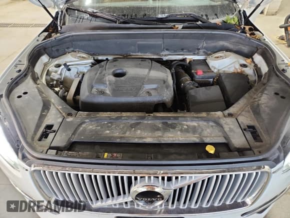 ✅ 2017 Volvo XC90 Inscription • VIN: YV4A22PLXH1156561 • Lot: 85685735. Wystawiony na Copart z przebiegiem 92 645 mil. Bezpłatny archiwum sprzedaży aukcyjnych z USA i szczegółowy raport historii pojazdu na DreamBid. Zdjęcie 12.