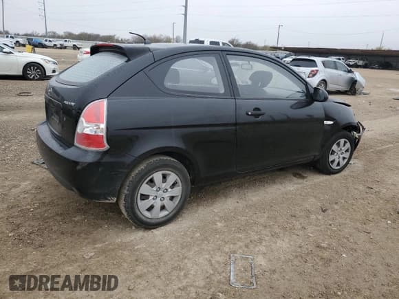 ✅ 2009 Hyundai Accent GS • VIN: KMHCM36CX9U140367 • Лот: 84389354. Опубликован ранее на Copart с пробегом 134 027 миль. Бесплатный доступ к архиву аукционных продаж из США и подробный отчёт об истории автомобиля на DreamBid. Изображение 3.