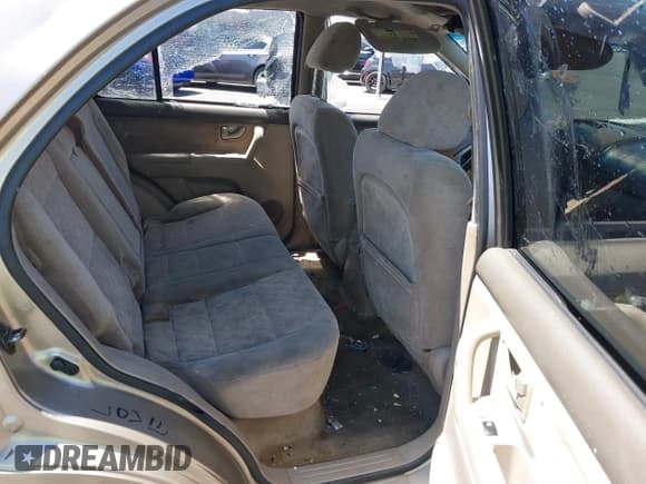 ✅ 2007 Kia Sorento LX • VIN: KNDJD736475734168 • Лот: 42280986. Опубликован ранее на IAAI с пробегом 183 385 миль. Бесплатный доступ к архиву аукционных продаж из США и подробный отчёт об истории автомобиля на DreamBid. Изображение 8.