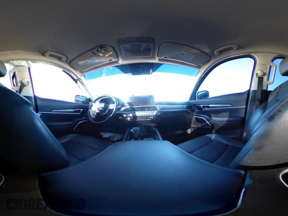 ✅ 2022 Kia Telluride LX • VIN: 5XYP2DHC9NG214968 • Lot: 41329588. Listed on IAAI with 59,141 mi. Free auction sales archive from the USA and detailed vehicle history report at DreamBid. Image 18.