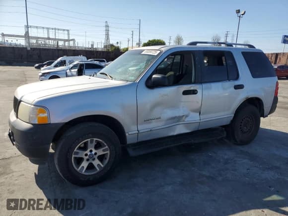 ✅ 2002 Ford Explorer XLS • VIN: 1FMZU72E92UA49279 • Lot: 50059725. Listed on Copart with 161,682 mi. Free auction sales archive from the USA and detailed vehicle history report at DreamBid. Image 1.