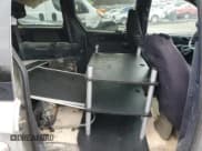 ✅ 2001 Chrysler Voyager LX • VIN: 1C4GJ45341B258517 • Лот: 47789295. Опубликован ранее на Copart с пробегом Не указан. Бесплатный доступ к архиву аукционных продаж из США и подробный отчёт об истории автомобиля на DreamBid. Изображение 11.