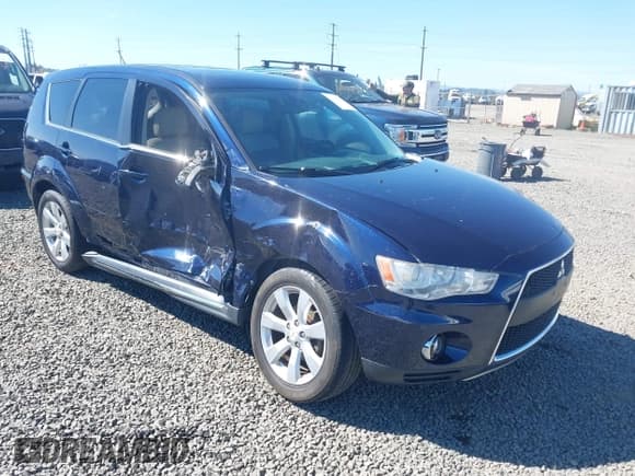 ✅ 2010 Mitsubishi Outlander GT • VIN: JA4JT5AX0AZ009647 • Лот: 42189808. Опубликован ранее на IAAI с пробегом 135 312 миль. Бесплатный доступ к архиву аукционных продаж из США и подробный отчёт об истории автомобиля на DreamBid. Изображение 1.