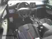 2019 Hyundai Veloster Turbo z VIN KMHTH6AB3KU012577, wystawiony jako Copart lot #83041064 z przebiegiem 100 042 mil mil oraz Szkoda całkowita • Salvage title. Historia ofert i sprzedaży dostępna na DreamBid. Obrazek 8.