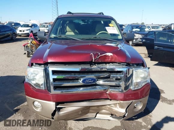✅ 2013 Ford Expedition Max XLT • VIN: 1FMJK1H59DEF16561 • Lot: 43611898. Listed on IAAI with 137,021 mi. Free auction sales archive from the USA and detailed vehicle history report at DreamBid. Image 12.