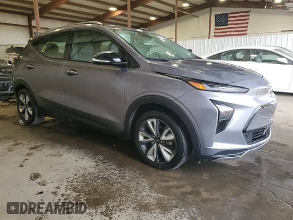 2023 Chevrolet Bolt EUV LT z VIN 1G1FY6S06P4191065, wystawiony jako Copart lot #85339375 z przebiegiem 30 220 mil mil oraz Szkoda całkowita • Salvage title. Historia ofert i sprzedaży dostępna na DreamBid. Obrazek 4.