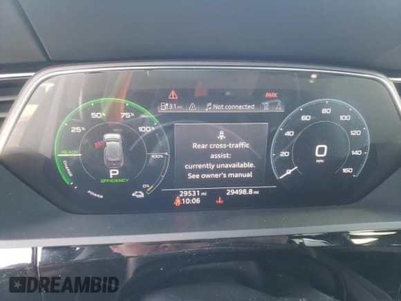 ✅ 2019 Audi e-tron Prestige • VIN: WA1VABGE9KB024265 • Lot: 39302243. Wystawiony na Copart z przebiegiem 29 531 mil. Bezpłatny archiwum sprzedaży aukcyjnych z USA i szczegółowy raport historii pojazdu na DreamBid. Zdjęcie 9.