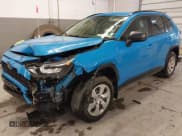 ✅ 2019 Toyota RAV4 LE • VIN: JTMF1RFVXKD022064 • Lot: 43581434. Listed on IAAI with 108,650 mi. Free auction sales archive from the USA and detailed vehicle history report at DreamBid. Image 2.