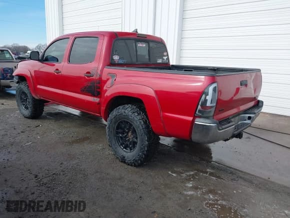 ✅ 2012 Toyota Tacoma • VIN: 5TFLU4ENXCX045309 • Лот: 41317178. Опубликован ранее на IAAI с пробегом 177 258 миль. Бесплатный доступ к архиву аукционных продаж из США и подробный отчёт об истории автомобиля на DreamBid. Изображение 3.