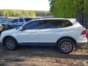 ✅ 2020 Volkswagen Tiguan S • VIN: 3VV1B7AX5LM010741 • Лот: 42030616. Опубликован ранее на IAAI с пробегом 104 533 миль. Бесплатный доступ к архиву аукционных продаж из США и подробный отчёт об истории автомобиля на DreamBid. Изображение 14.