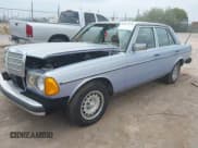 ✅ 1984 Mercedes-Benz 300 D • VIN: WDBAB33A6EA087424 • Lot: 42839094. Listed on IAAI with 337,884 mi. Free auction sales archive from the USA and detailed vehicle history report at DreamBid. Image 2.
