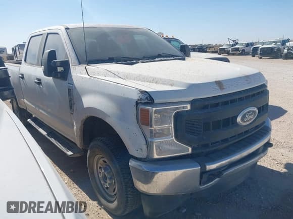 ✅ 2022 Ford F-250 XL • VIN: 1FT7W2B65NED00802 • Lot: 41676780. Listed on IAAI with 164,529 mi. Free auction sales archive from the USA and detailed vehicle history report at DreamBid. Image 1.