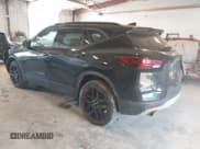 ✅ 2023 Chevrolet Blazer LT • VIN: 3GNKBHR4XPS137822 • Lot: 42581632. Wystawiony na IAAI z przebiegiem 45 183 mil. Bezpłatny archiwum sprzedaży aukcyjnych z USA i szczegółowy raport historii pojazdu na DreamBid. Zdjęcie 3.