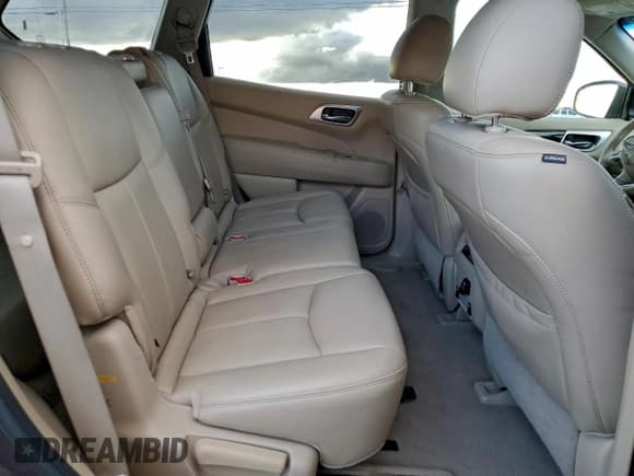 ✅ 2015 Nissan Pathfinder SV • VIN: 5N1AR2MN7FC694202 • Lot: 94052755. Listed on Copart with 131,702 mi. Free auction sales archive from the USA and detailed vehicle history report at DreamBid. Image 11.