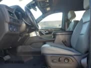 ✅ 2023 Chevrolet Suburban LT • VIN: 1GNSCCKD0PR277634 • Лот: 90836335. Опубликован ранее на Copart с пробегом 71 205 миль. Бесплатный доступ к архиву аукционных продаж из США и подробный отчёт об истории автомобиля на DreamBid. Изображение 7.