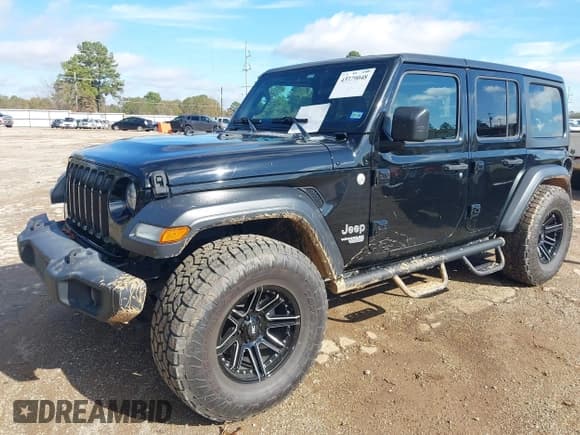 ✅ 2020 Jeep Wrangler Unlimited Sport S • VIN: 1C4HJXDN2LW275305 • Lot: 43779048. Wystawiony na IAAI z przebiegiem 86 074 mil. Bezpłatny archiwum sprzedaży aukcyjnych z USA i szczegółowy raport historii pojazdu na DreamBid. Zdjęcie 2.