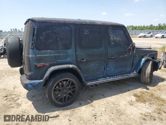 ✅ 2023 Mercedes-Benz G 63 AMG • VIN: W1NYC7HJ2PX476857 • Lot: 53809805. Wystawiony na Copart z przebiegiem Nie podano. Bezpłatny archiwum sprzedaży aukcyjnych z USA i szczegółowy raport historii pojazdu na DreamBid. Zdjęcie 3.