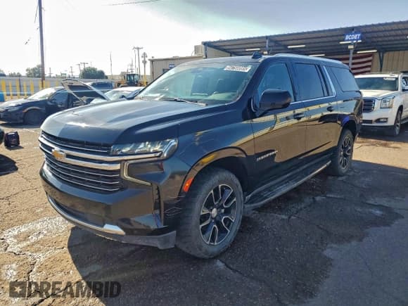✅ 2024 Chevrolet Suburban LT • VIN: 1GNSKCKD6RR133012 • Lot: 94758085. Listed on Copart with 19,530 mi. Free auction sales archive from the USA and detailed vehicle history report at DreamBid. Image 1.