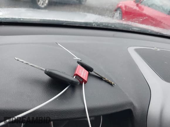 ✅ 2014 Chevrolet Captiva Sport LT • VIN: 3GNAL3EK5ES608871 • Lot: 42516982. Wystawiony na IAAI z przebiegiem 107 519 mil. Bezpłatny archiwum sprzedaży aukcyjnych z USA i szczegółowy raport historii pojazdu na DreamBid. Zdjęcie 11.