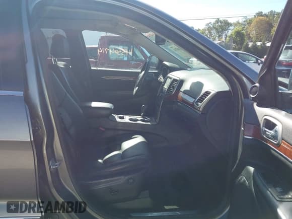 ✅ 2012 Jeep Grand Cherokee Limited • VIN: 1C4RJFBGXCC134244 • Лот: 43344753. Опубликован ранее на IAAI с пробегом 143 722 миль. Бесплатный доступ к архиву аукционных продаж из США и подробный отчёт об истории автомобиля на DreamBid. Изображение 5.