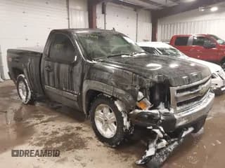 ✅ 2007 Chevrolet Silverado 1500 1LT • VIN: 1GCEK14J17Z652656 • Lot: 41639101. Listed on IAAI with 163,905 mi. Free auction sales archive from the USA and detailed vehicle history report at DreamBid. Image 1.