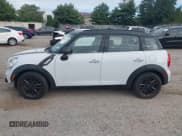 ✅ 2013 MINI Countryman S • VIN: WMWZC3C59DWP22218 • Лот: 43192980. Опубликован ранее на IAAI с пробегом 92 081 миль. Бесплатный доступ к архиву аукционных продаж из США и подробный отчёт об истории автомобиля на DreamBid. Изображение 14.