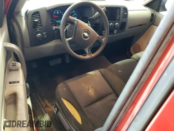 ✅ 2010 Chevrolet Silverado 1500 Work Truck • VIN: 1GCPCPEA3AZ170558 • Lot: 74399804. Listed on Copart with 218,955 mi. Free auction sales archive from the USA and detailed vehicle history report at DreamBid. Image 8.