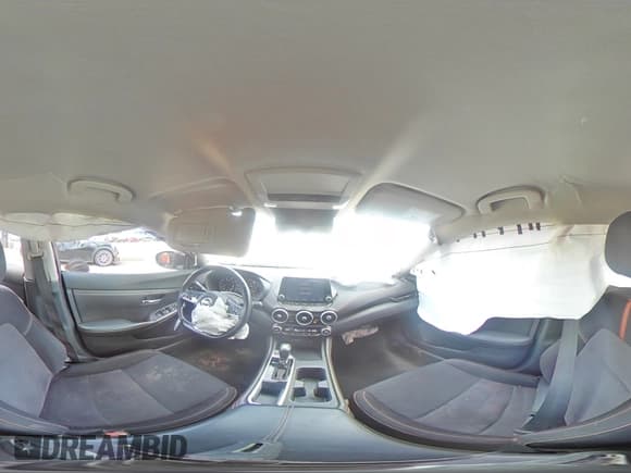 ✅ 2020 Nissan Sentra SR • VIN: 3N1AB8DV9LY243063 • Lot: 82141545. Listed on Copart with 92,126 mi. Free auction sales archive from the USA and detailed vehicle history report at DreamBid. Image 15.