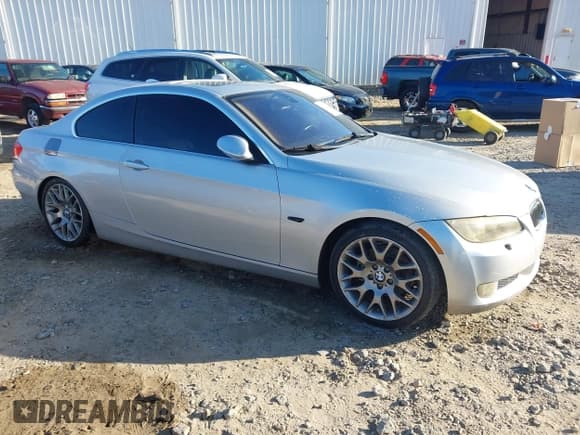 ✅ 2008 BMW 3 Series 328i • VIN: WBAWB33538P135485 • Lot: 43693816. Listed on IAAI with 147,972 mi. Free auction sales archive from the USA and detailed vehicle history report at DreamBid. Image 1.