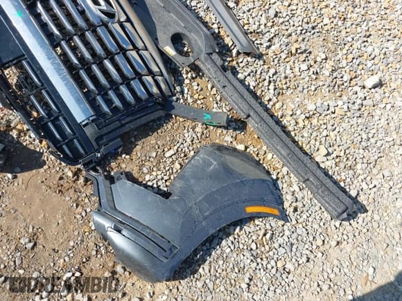 ✅ 2023 Hyundai Palisade Calligraphy • VIN: KM8R74GE9PU517128 • Lot: 43311507. Wystawiony na IAAI z przebiegiem 43 382 mil. Bezpłatny archiwum sprzedaży aukcyjnych z USA i szczegółowy raport historii pojazdu na DreamBid. Zdjęcie 20.