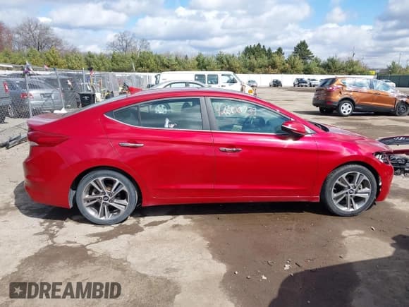 ✅ 2017 Hyundai Elantra SE • VIN: 5NPD84LF0HH071327 • Lot: 42006739. Listed on IAAI with 110,836 mi. Free auction sales archive from the USA and detailed vehicle history report at DreamBid. Image 14.