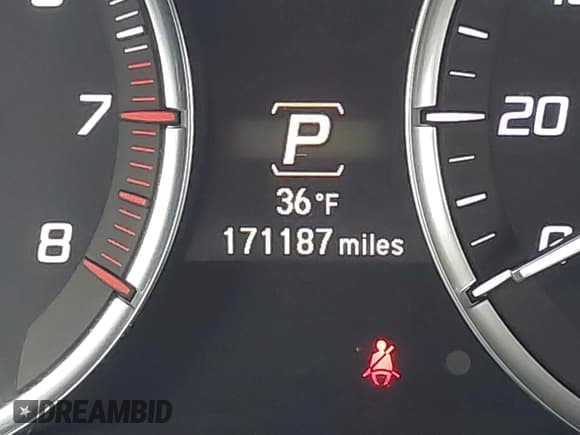 ✅ 2014 Acura MDX Technology • VIN: 5FRYD4H43EB036620 • Лот: 43672518. Опубликован ранее на IAAI с пробегом 171 187 миль. Бесплатный доступ к архиву аукционных продаж из США и подробный отчёт об истории автомобиля на DreamBid. Изображение 15.