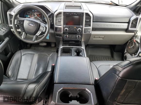 ✅ 2018 Ford F-250 King Ranch • VIN: 1FT7W2BT6JEC44479 • Lot: 91674205. Wystawiony na Copart z przebiegiem 87 675 mil. Bezpłatny archiwum sprzedaży aukcyjnych z USA i szczegółowy raport historii pojazdu na DreamBid. Zdjęcie 8.