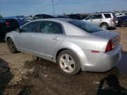 ✅ 2009 Chevrolet Malibu 1LS • VIN: 1G1ZG57B79F240706 • Лот: 73947924. Опубликован ранее на Copart с пробегом 181 227 миль. Бесплатный доступ к архиву аукционных продаж из США и подробный отчёт об истории автомобиля на DreamBid. Изображение 2.