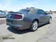 2014 Ford Mustang V6 с VIN 1ZVBP8EM1E5291808, выставлен на аукционе IAAI как лот 42353380 с пробегом 87 733 миль миль и . История ставок и продаж доступна на DreamBid. Изображение 4.