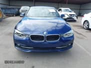 ✅ 2018 BMW 3 Series 330i • VIN: WBA8B9C53JEE82900 • Lot: 43251357. Wystawiony na IAAI z przebiegiem 51 673 mil. Bezpłatny archiwum sprzedaży aukcyjnych z USA i szczegółowy raport historii pojazdu na DreamBid. Zdjęcie 12.
