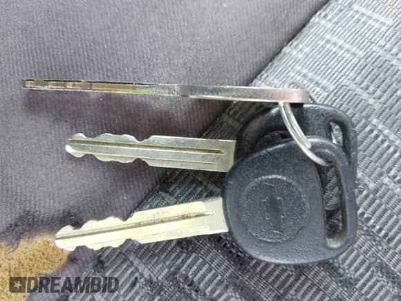 2012 Chevrolet Colorado Work Truck with VIN 1GCESBF96C8145700, listed as a IAAI auction lot 42477869 with 86,923 mi miles and . Bid and sale history available at DreamBid. Image 11.