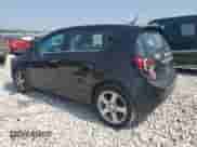 2014 Chevrolet Sonic LT z VIN 1G1JC6EH8E4224333, wystawiony jako Copart lot #68867264 z przebiegiem 80 086 mil mil oraz Czysty tytuł • Clean title. Historia ofert i sprzedaży dostępna na DreamBid. Obrazek 2.