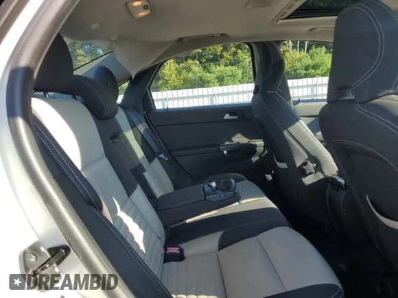 ✅ 2011 Volvo S40 • VIN: YV1672MS0B2533691 • Lot: 70955324. Listed on Copart with 207,846 mi. Free auction sales archive from the USA and detailed vehicle history report at DreamBid. Image 10.